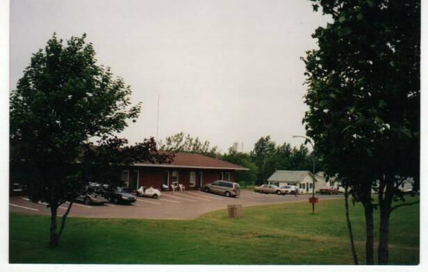 Summerside Motel &Cottages Экстерьер фото